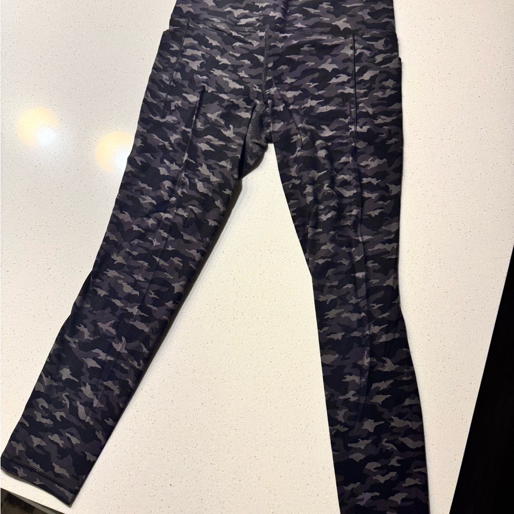 Athleta Gray and Black Leggings with Camouflage Pattern